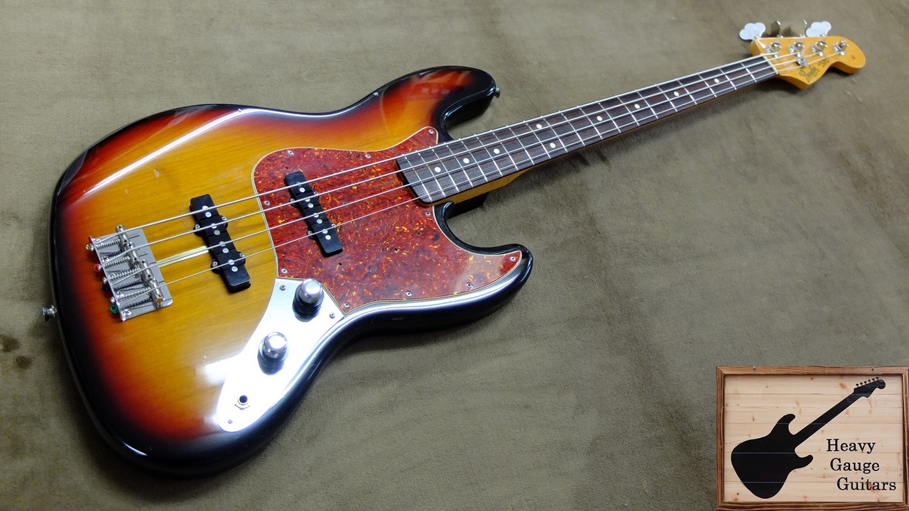 ネックにヨゴレがありますfender american vintage jazz bass 62