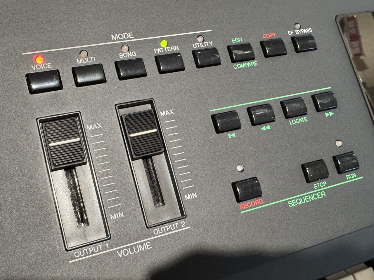 YAMAHA SY99 76鍵盤シンセサイザー（中古/送料無料）【楽器検索