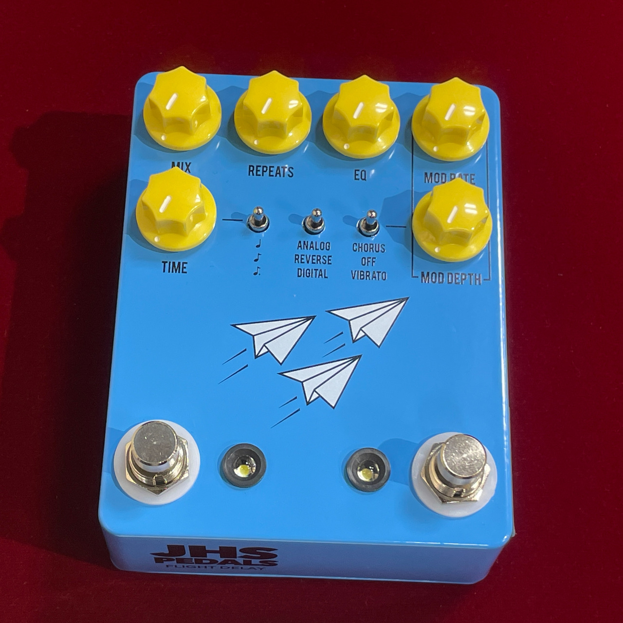 JHS Pedals Flight Delay【往年の名機にインスパイアされた3
