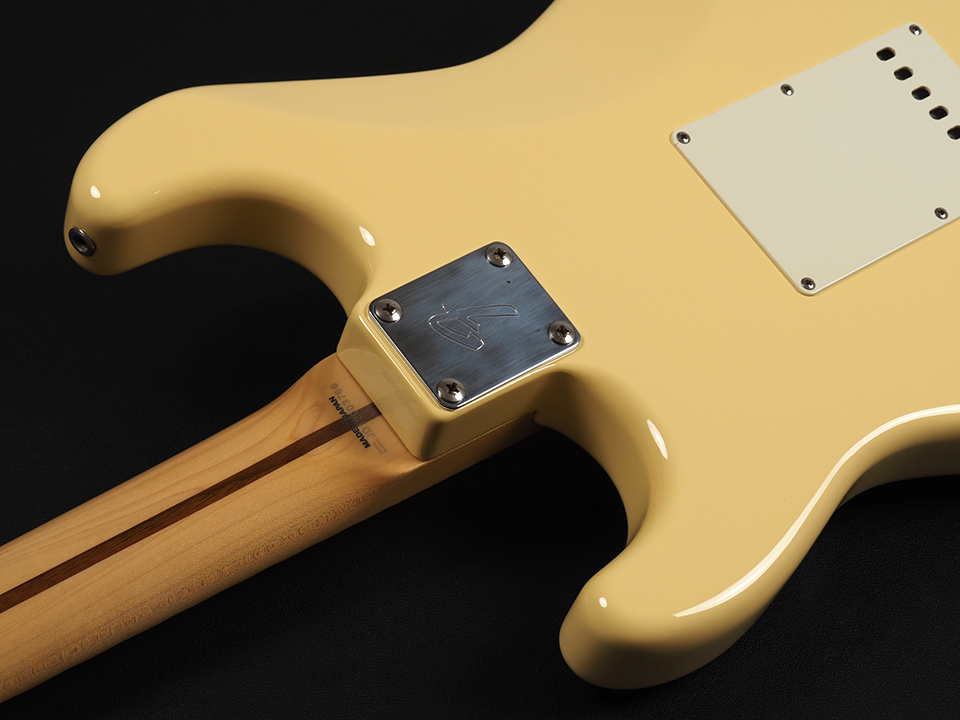 Fender Japan ST-YJM Yngwie J. Malmsteen Model ~Yellow White~（中古