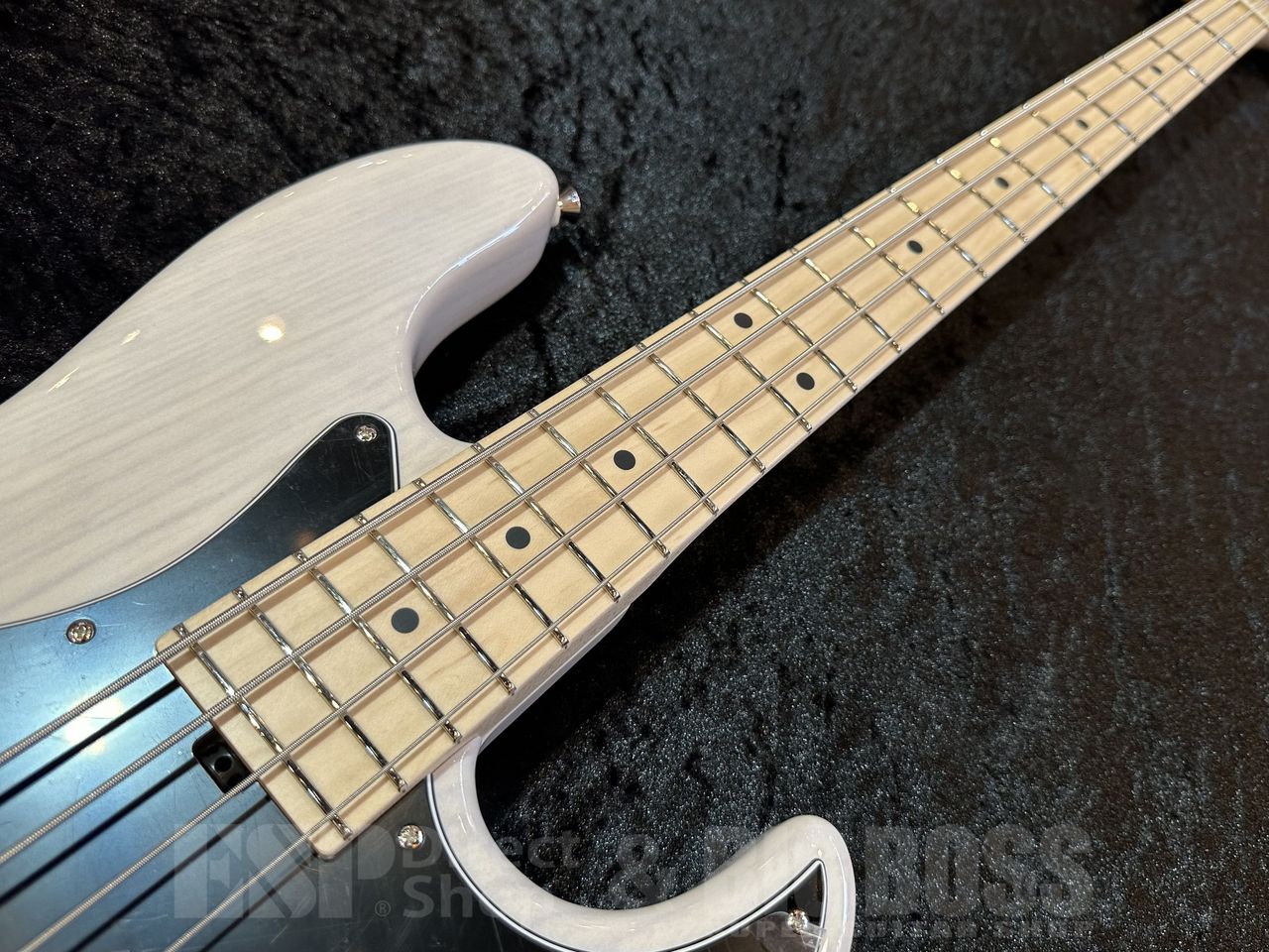 Three Dots Guitars JB Ash/Maple 【Trans White】（新品/送料無料