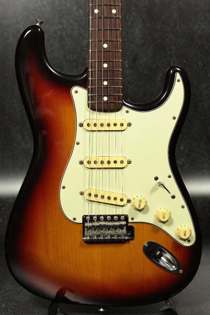 Fender Japan ST62-70 3 Tone Sunburst 【名古屋栄店】（中古/送料無料