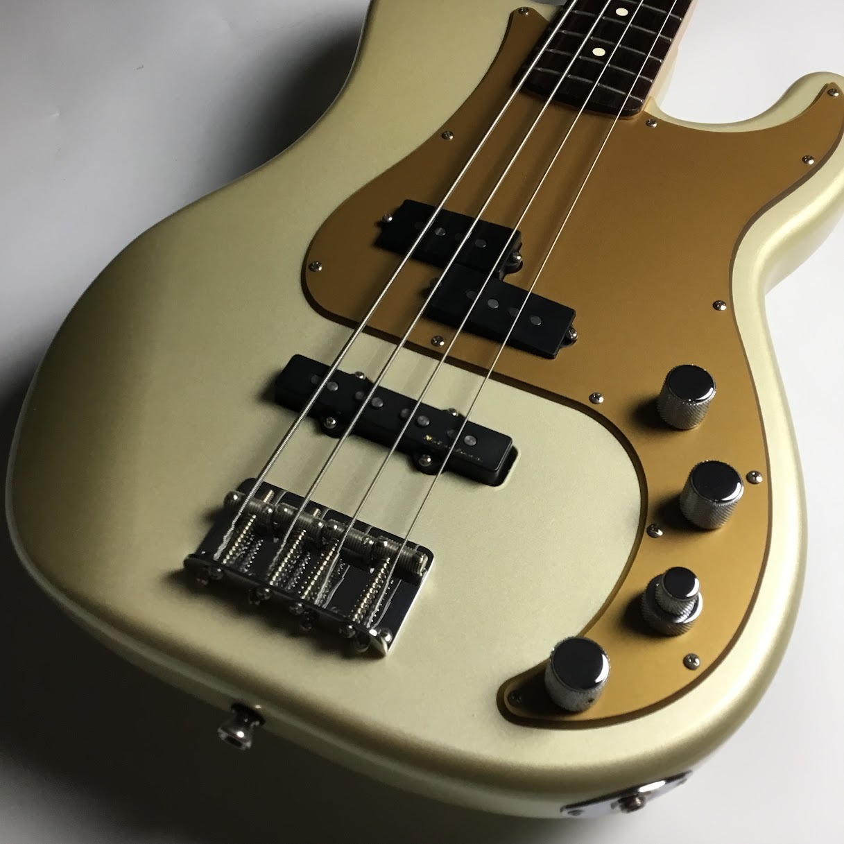 Fender Deluxe Active PrecisionBass Special(Blizzard Pearl)（中古 ...