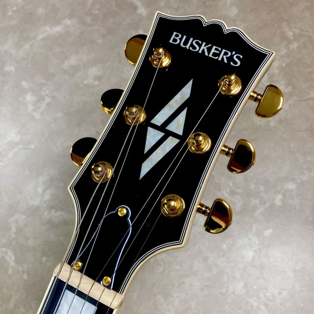 あ*ー様 BUSKER’S BLC-500 レスポールカスタムモデル(セットネッ BUSKER'S BLC-500 BLK レスポールカスタム ステンレスフレット エレキ
