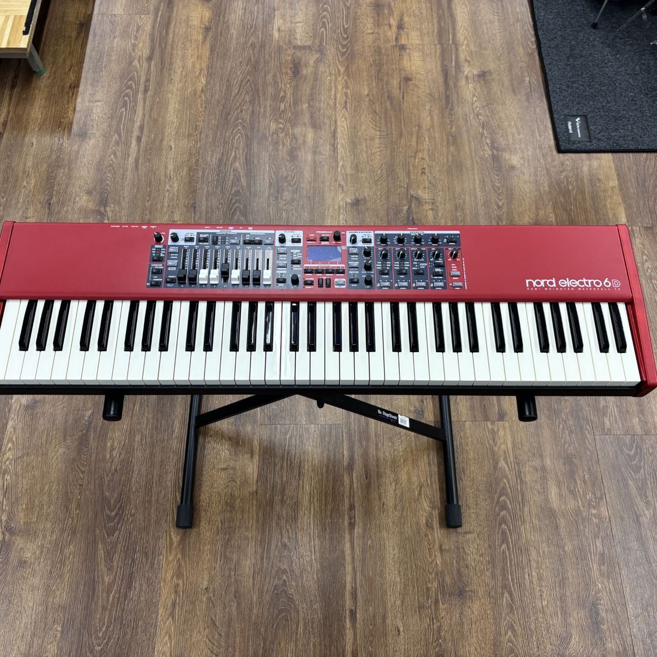 Nord 【展示品クリアランスセール】Nord Electro 6D 73 ステージ