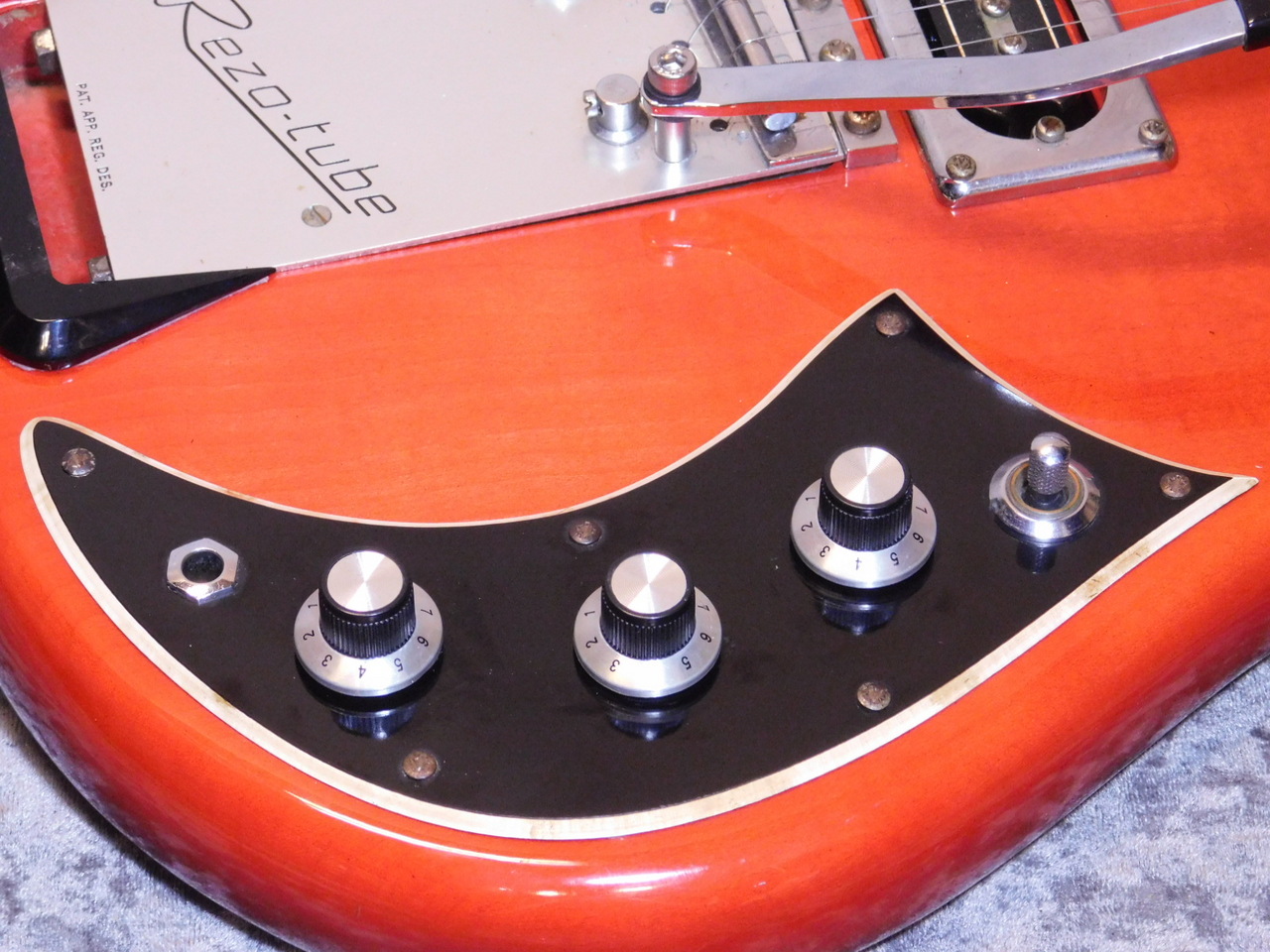 Baldwin Model 560 Baby Bison（ビンテージ）【楽器検索デジマート】