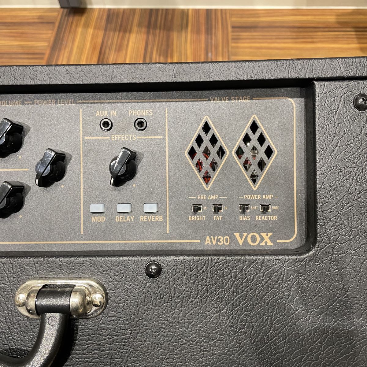 vox AV30動作確認済みです