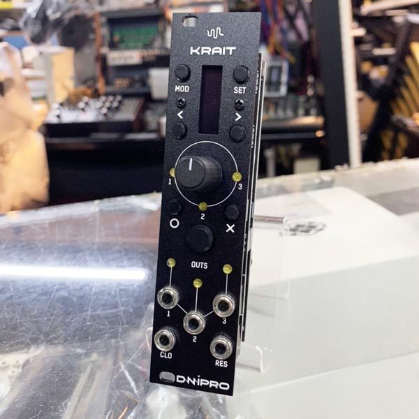 Dnipro Modular Krait + Ewaセット(モジュラーシンセ） DNIPRO MODULAR KRAIT（中古）【楽器検索デジマート】