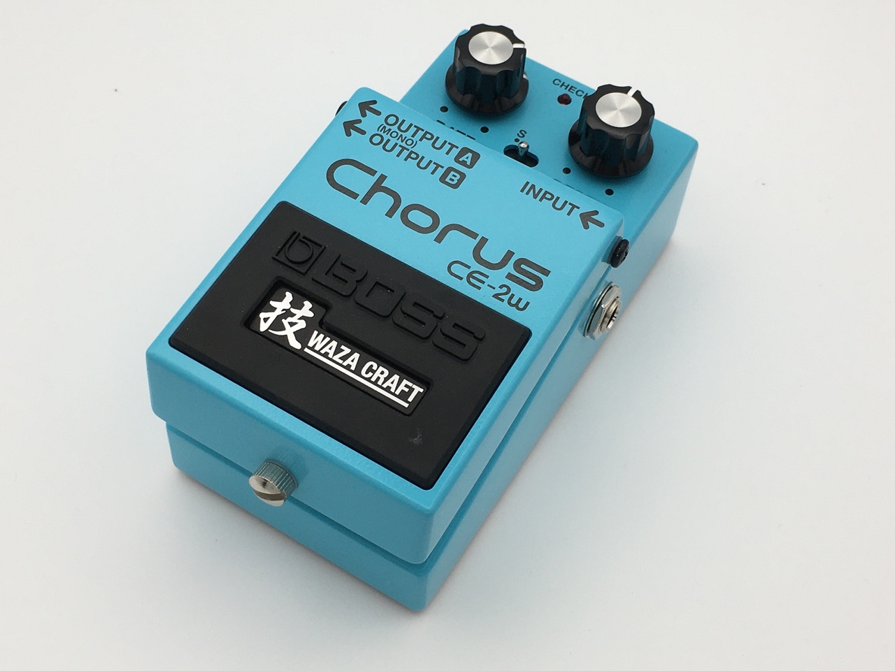 BOSS CE-2W