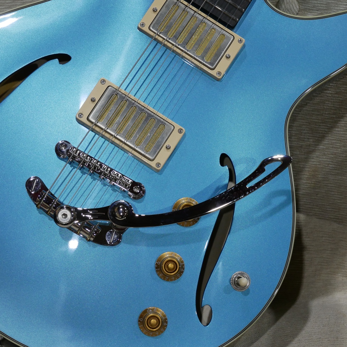 Eastman Romeo LA / Celestine Blue / Thin Line Models