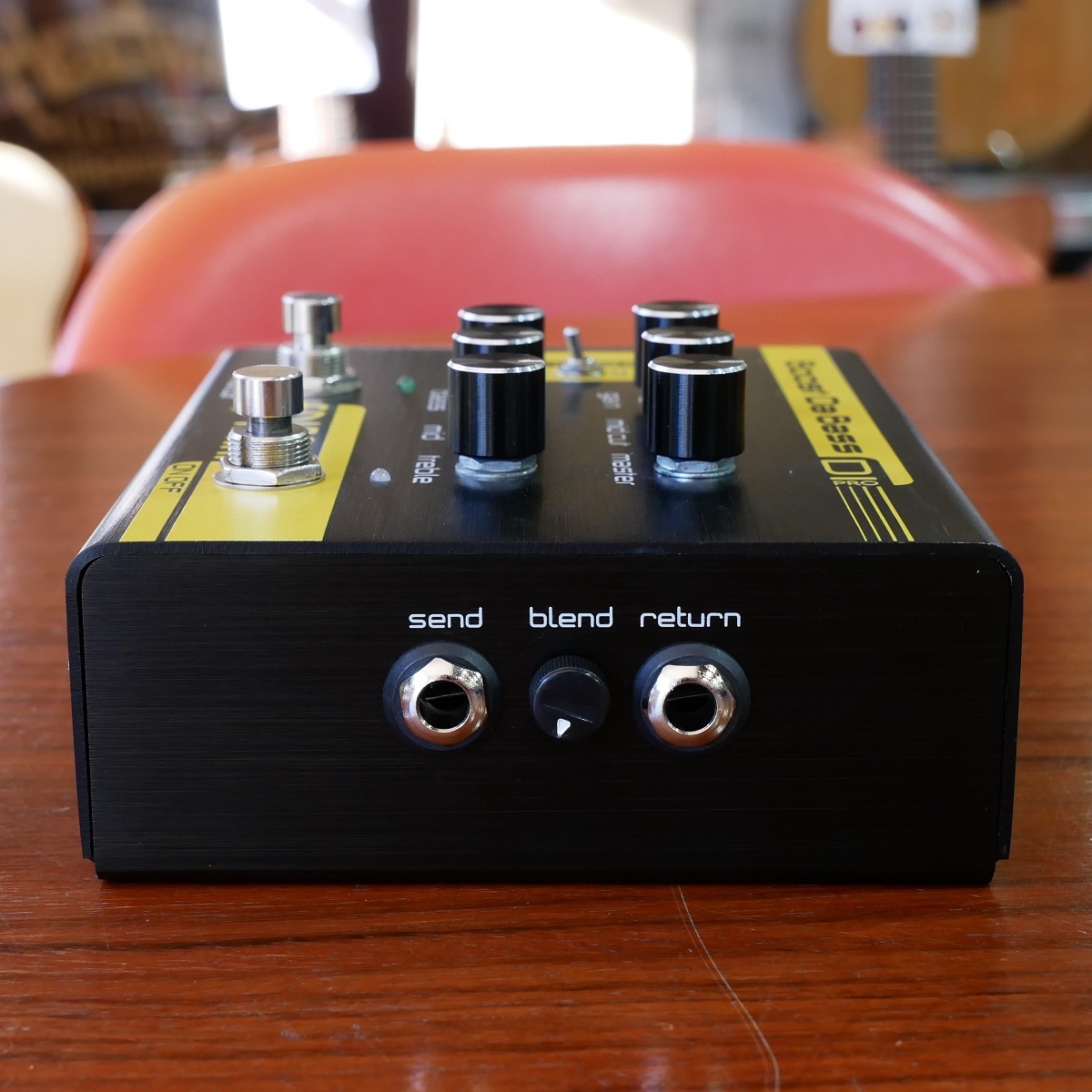 Epifani Boost Da Bass DI Pro 【ベース用プリアンプ&DI】（新品
