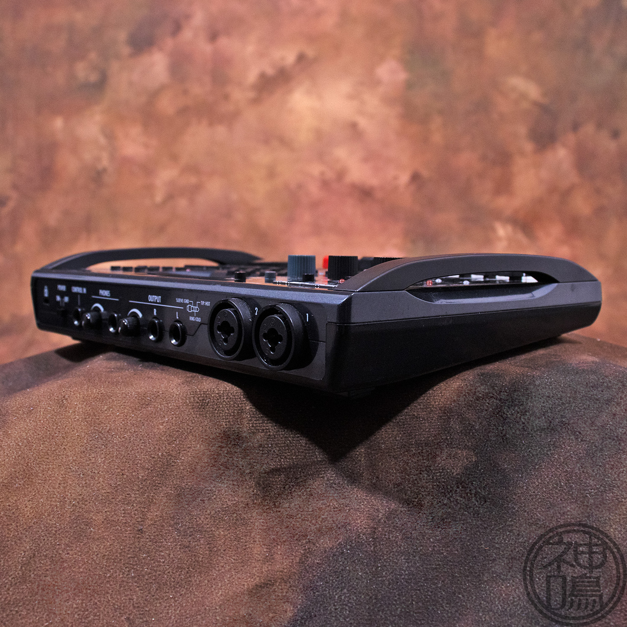Zoom R8 レコーディング機器　MTR ZOOM