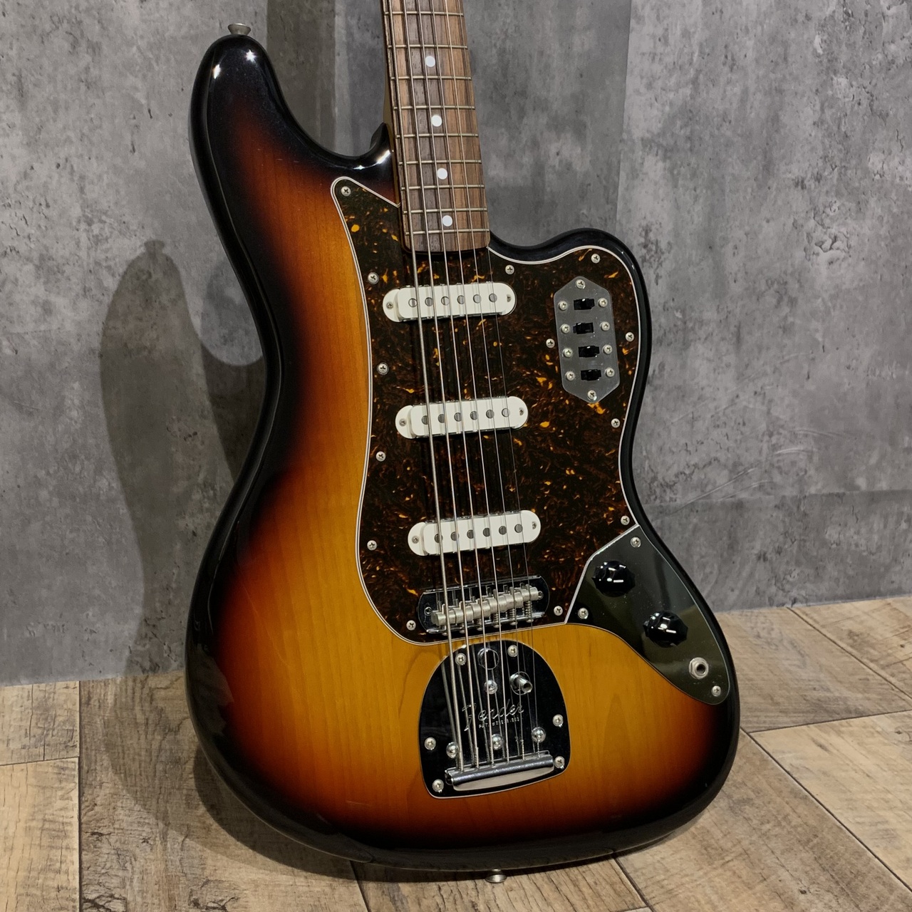 Fender Japan BASS VI / 3TS（中古）【楽器検索デジマート】