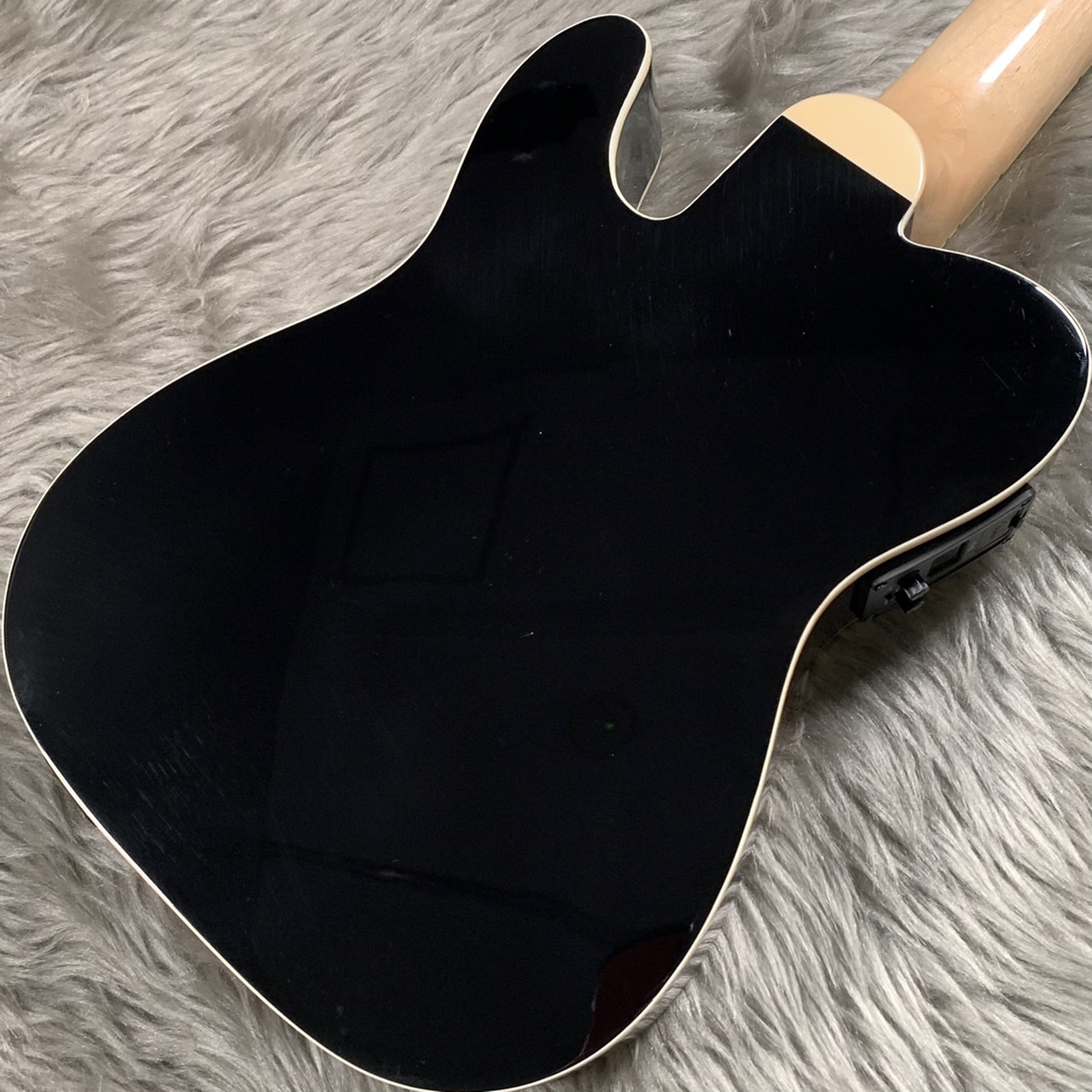 Fender Fullerton Tele Uke Black ウクレレ コンサート ピックアップ