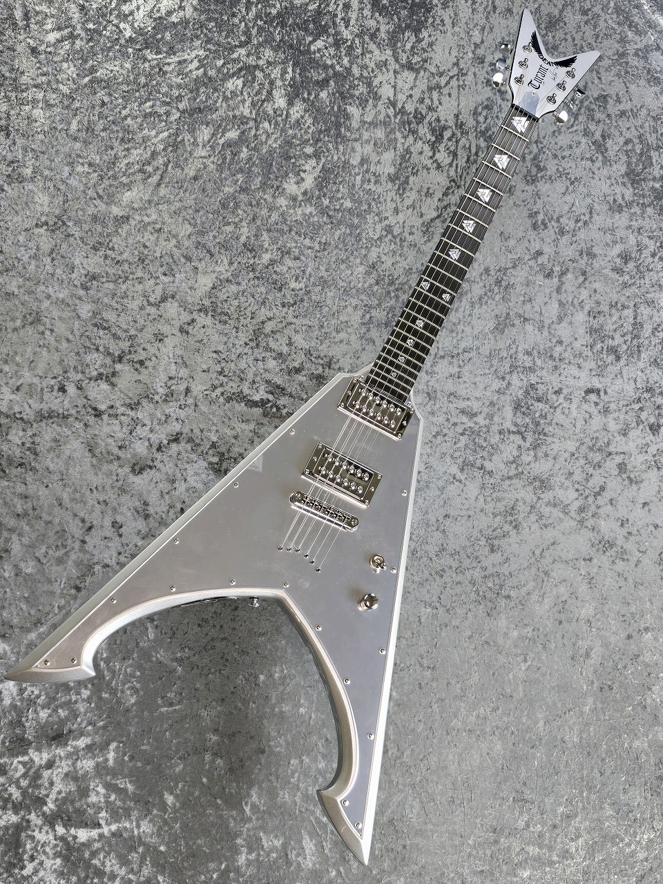 Dean Guitars マイケルアモットモデル マイケル・アモット使用機材：アーチ・エネミー『DECEIVERS