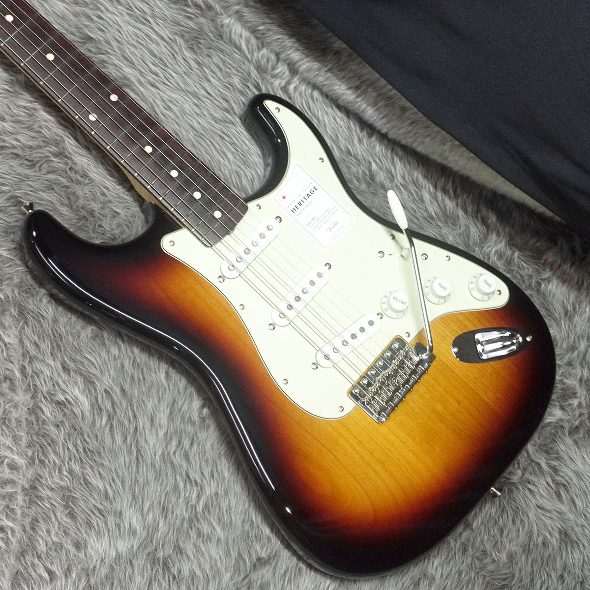 Fender Made in Japan Heritage 60s Stratocaster RW 3-Color Sunburst ...
