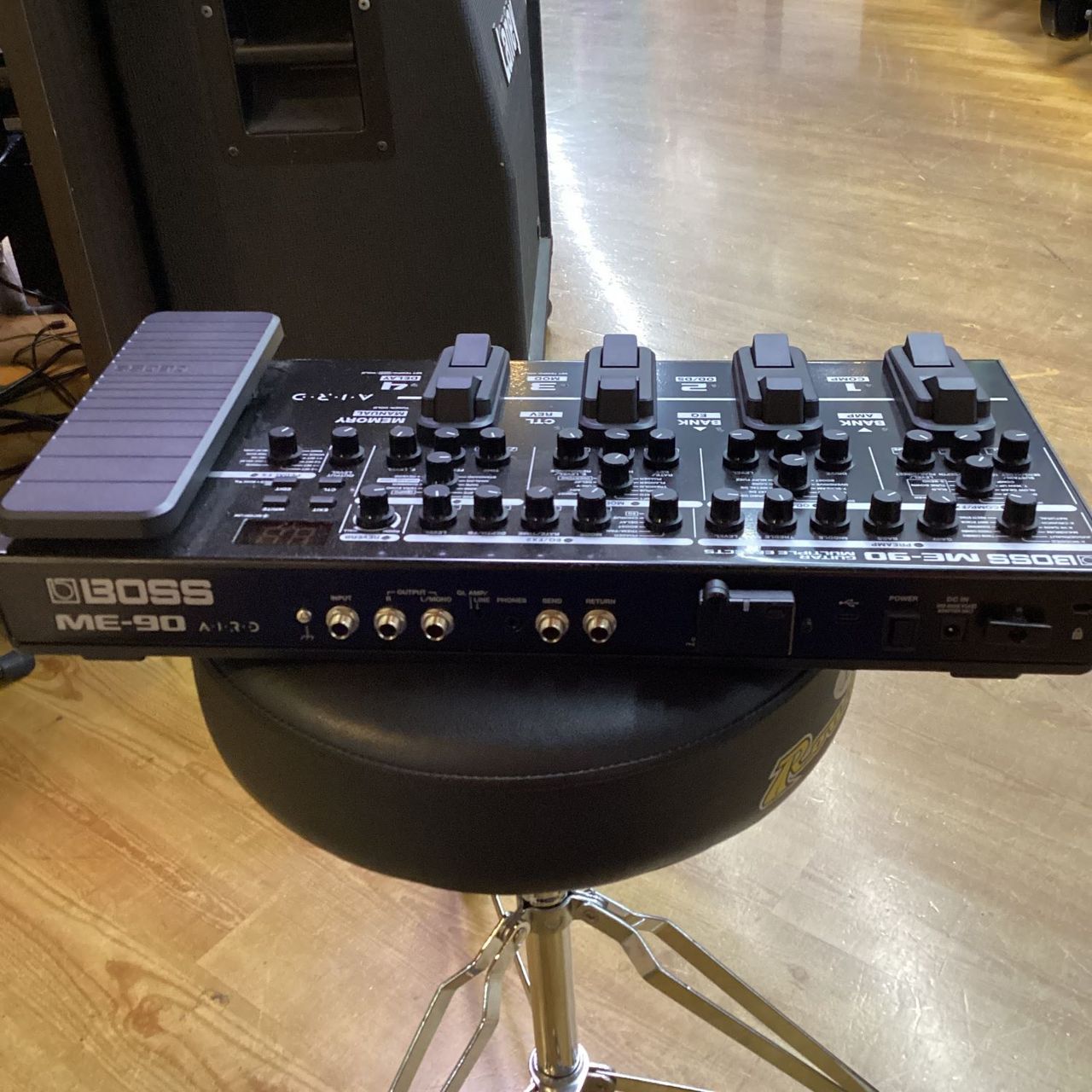 BOSS ME-90 中古超美品 BOSS ME-90 安心の日本正規品！ GUITAR MULTIPLE EFFECTS : サン