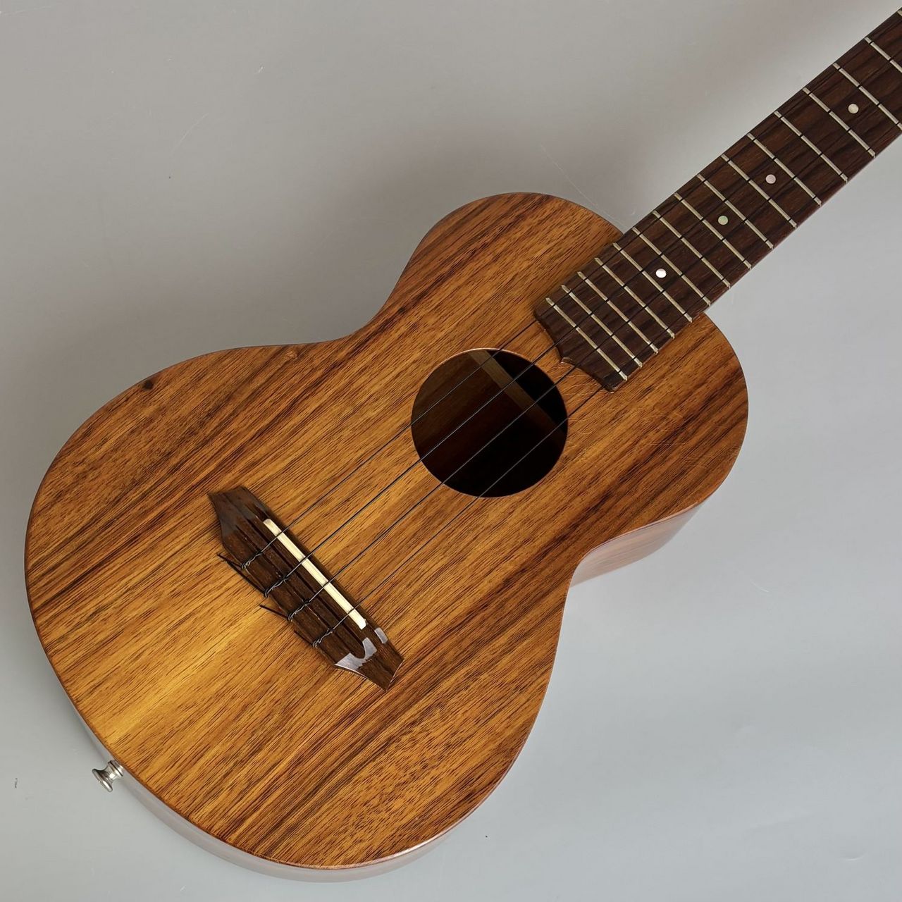 G-String T4　Tenor Ukulele