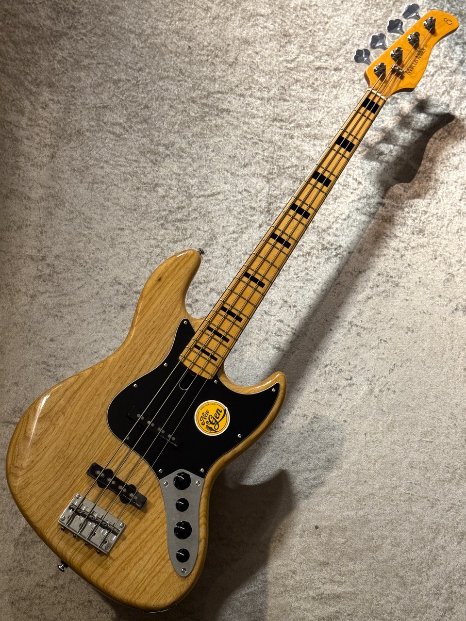 Sire V7 Vintage Ash New Gen 4-String #2N26550176 【軽量3.89kg