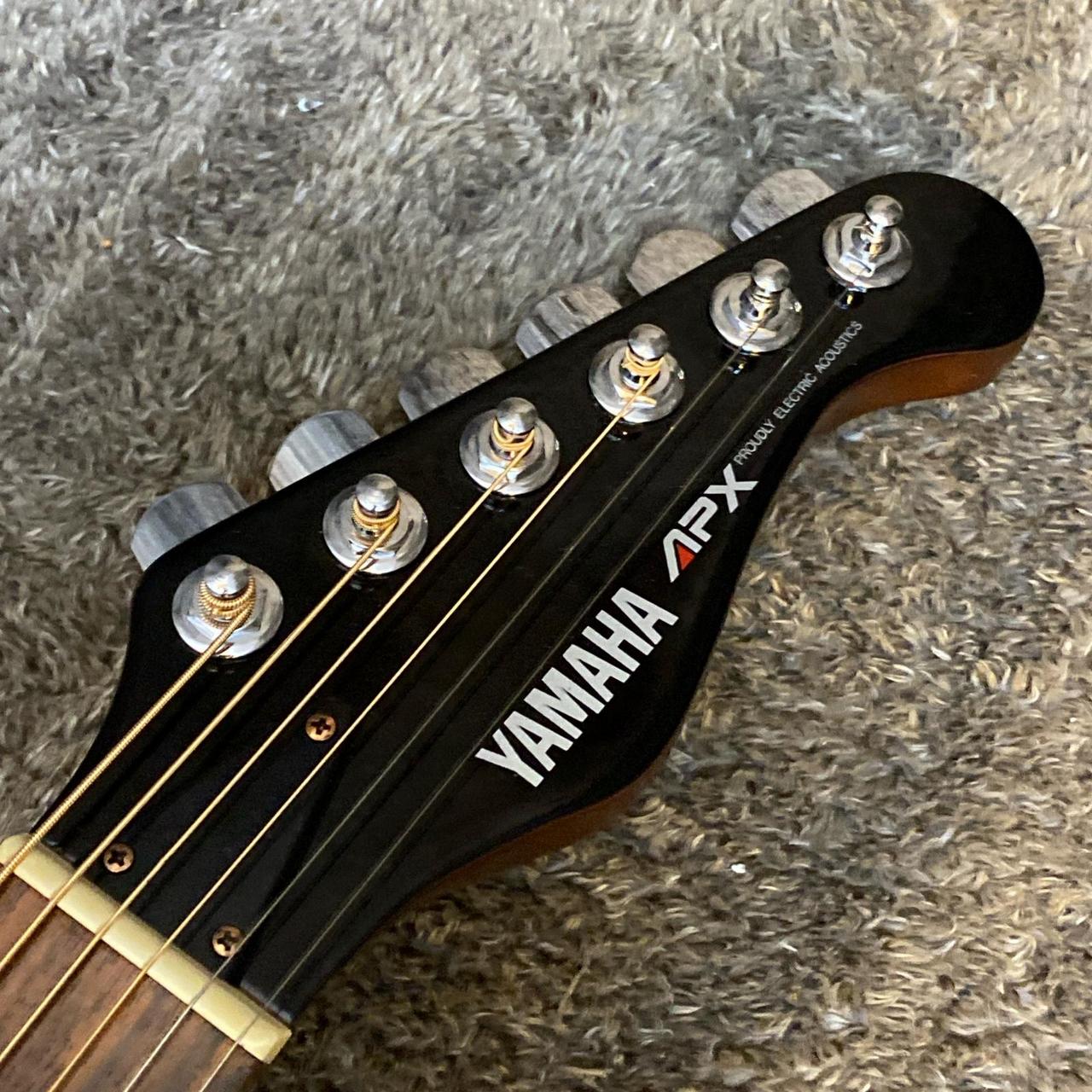 YAMAHA　APX-6Sストラトヘッド仕様 YAMAHA APX-6S 6連ヘッド Fishman P.U 工場 直営 店