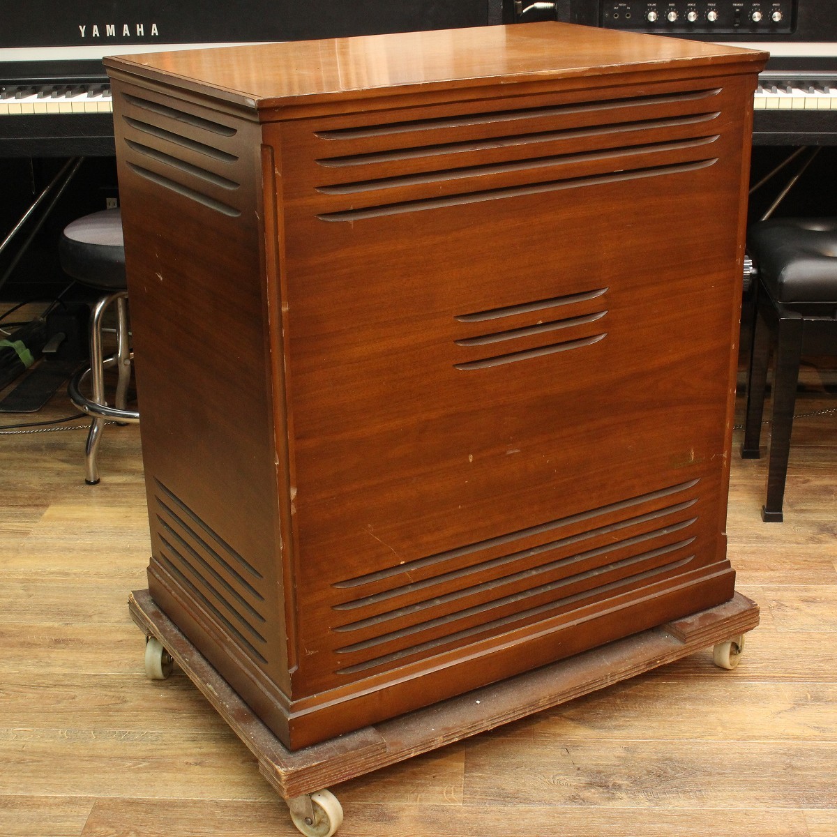 レスリー　415 モデル スピーカー LESLIE MODEL 415 【送料別途お見積り】 【キーボードマート新宿