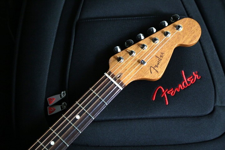 Fender HIGHWAY SERIES DREADNOUGHT ゴトー・マグナムロックペグ Fender HIGHWAY SERIES DREADNOUGHT ゴトー・マグナムロックペグ