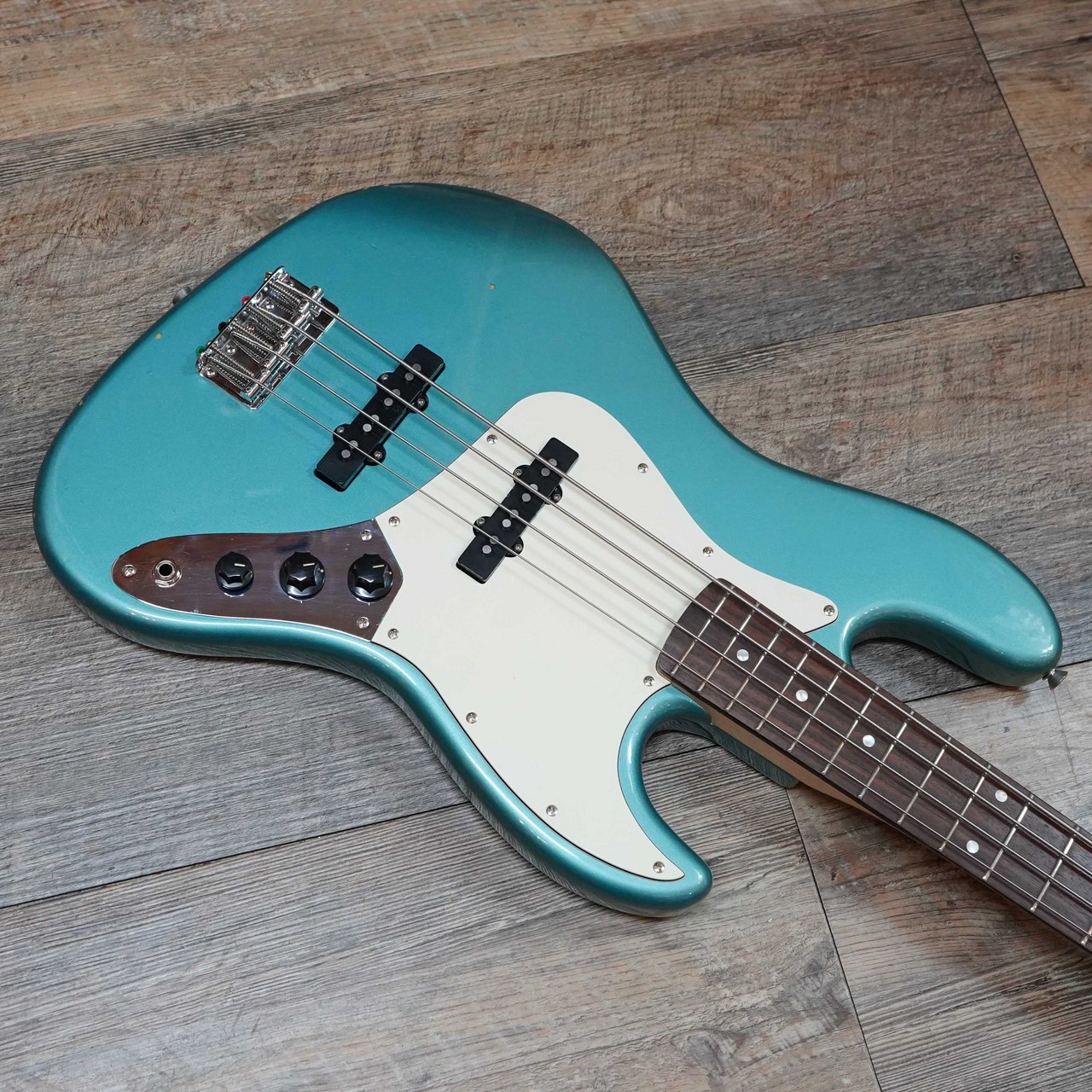 Squier by Fender Affinity Jazz Bass（中古）【楽器検索デジマート】