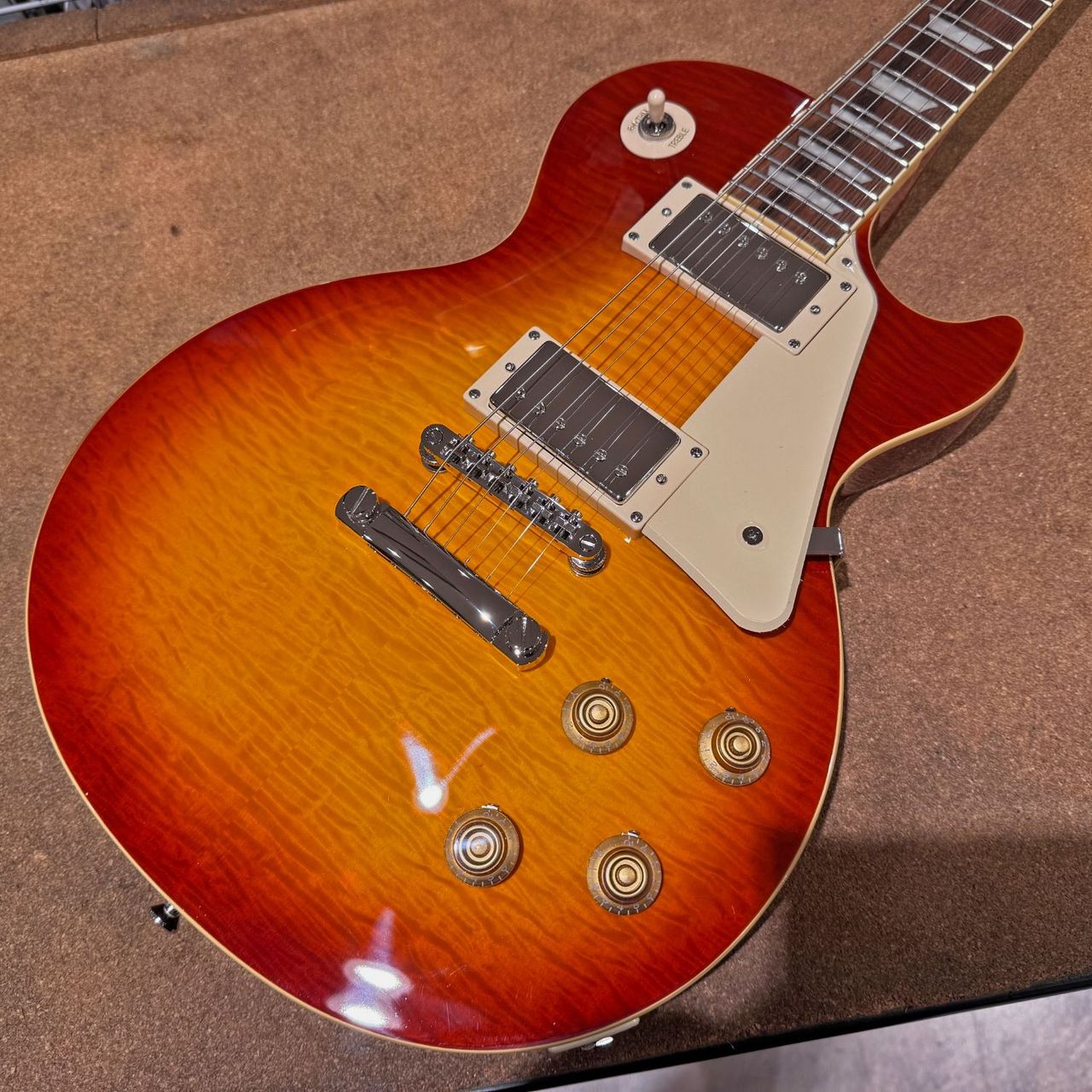 Epiphone Les Paul Standard 50s Figured Top Washed Cherry