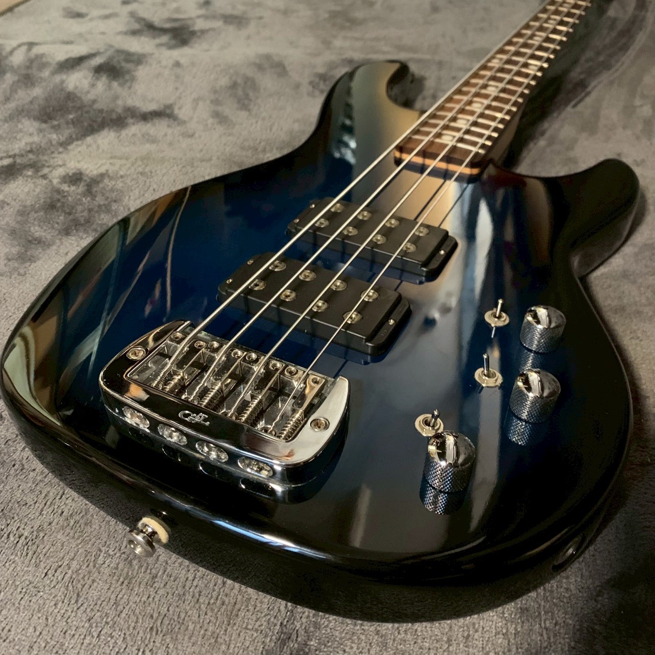 G&L Tribute L-2000 Blue Burst 【USED】【4.42kg】（中古）【楽器検索