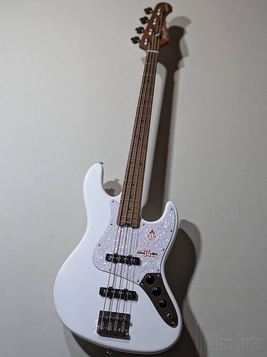 Bacchus WL4-STD/RSM -White Satin w/White Pearl Pickguard- #GI21690