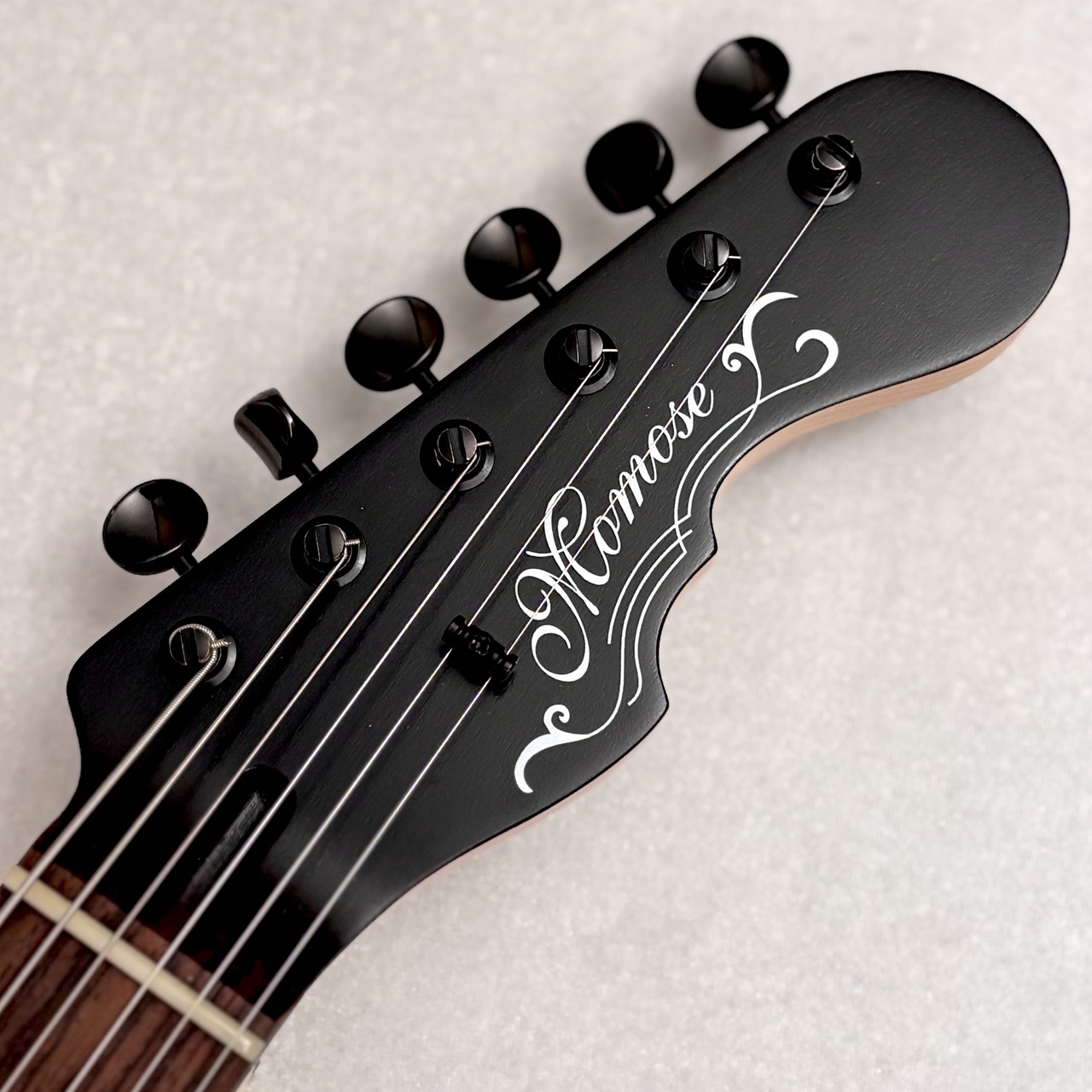 Momose MC1 ブラック エボニー指板 マッチングヘッド momose MC1-ADZ-BL/R ~Black-Oil Finish/Matching Head~ #23276 【3.54