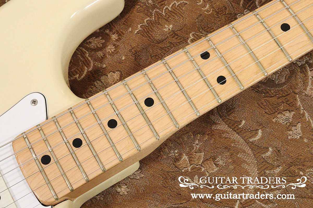 Fender 1975 Stratocaster 
