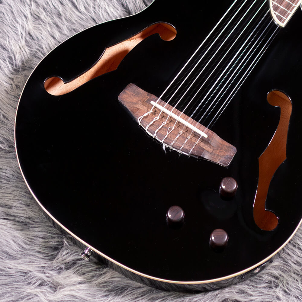 ELK Delgut 7 Black 【ブレーシング構造を持つ約49mmの薄型ボディ・7弦