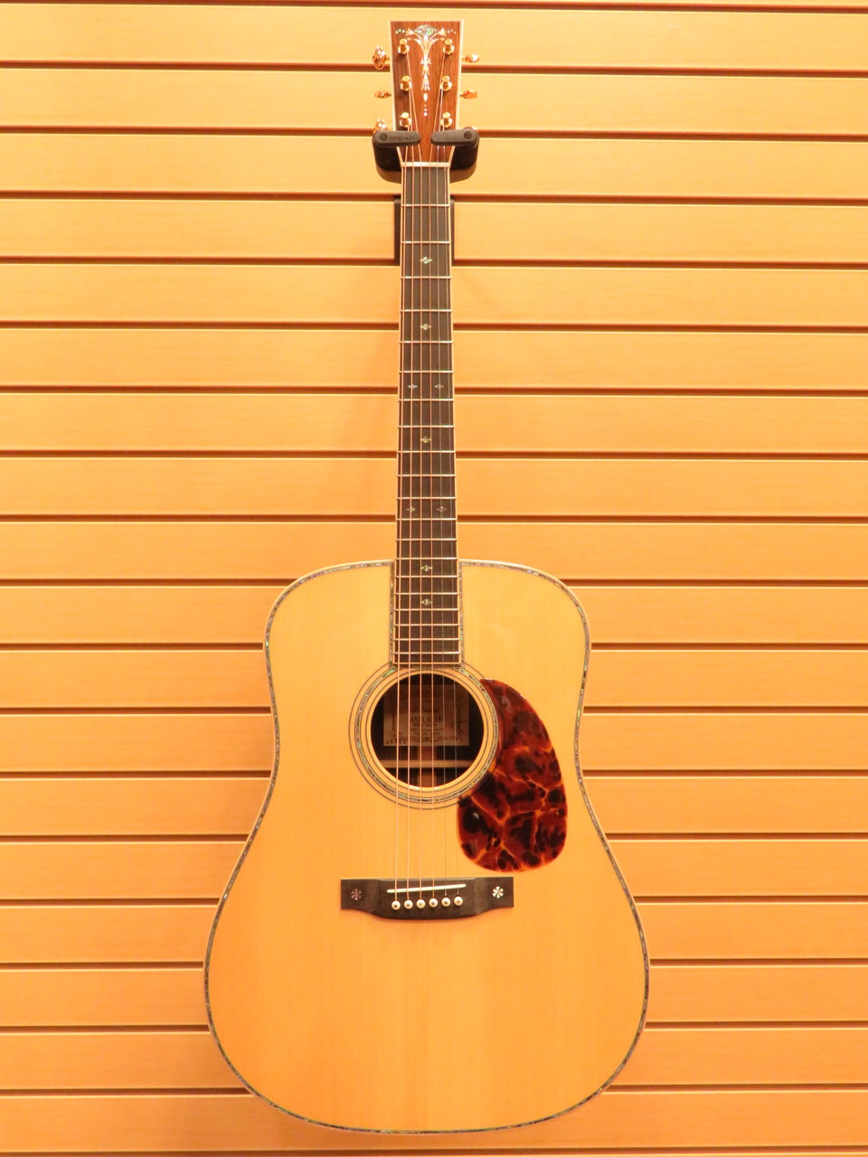 ASTURIAS D.Emblem アストリアス 年間限定生産モデル ASTURIAS D.Emblem アストリアス 年間限定生産モデル ASTURIAS D