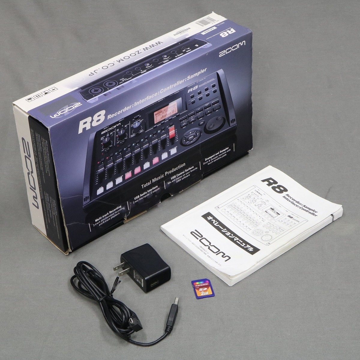 【通電/音出し確認済】ZOOM/ズーム R8 Recorder:Interface:Controller:Sampler マルチトラックレコーダー /080 ZOOM R8 レコーダー・インターフェース・コントローラー(中古品) 中古