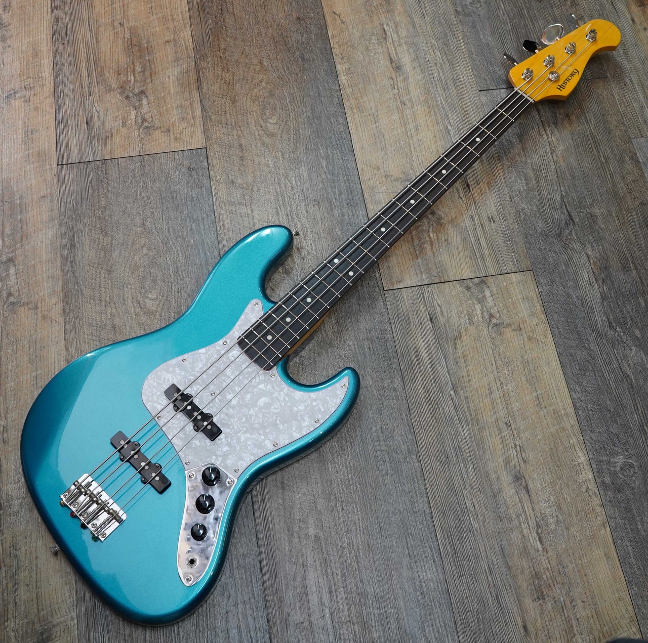 ハピちょ】HISTORY CZ-BJ4/R 3TS エレキベース ハピちょ】HISTORY CZ