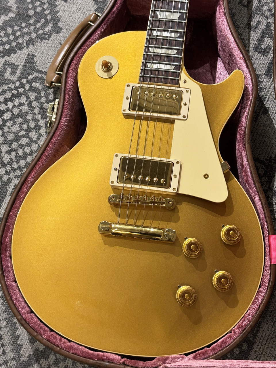 ギブソンレスポール　トリビュート　60S ゴールドトップ Gibson Custom Shop 60th Anniversary '57 Gold Top Les Paul