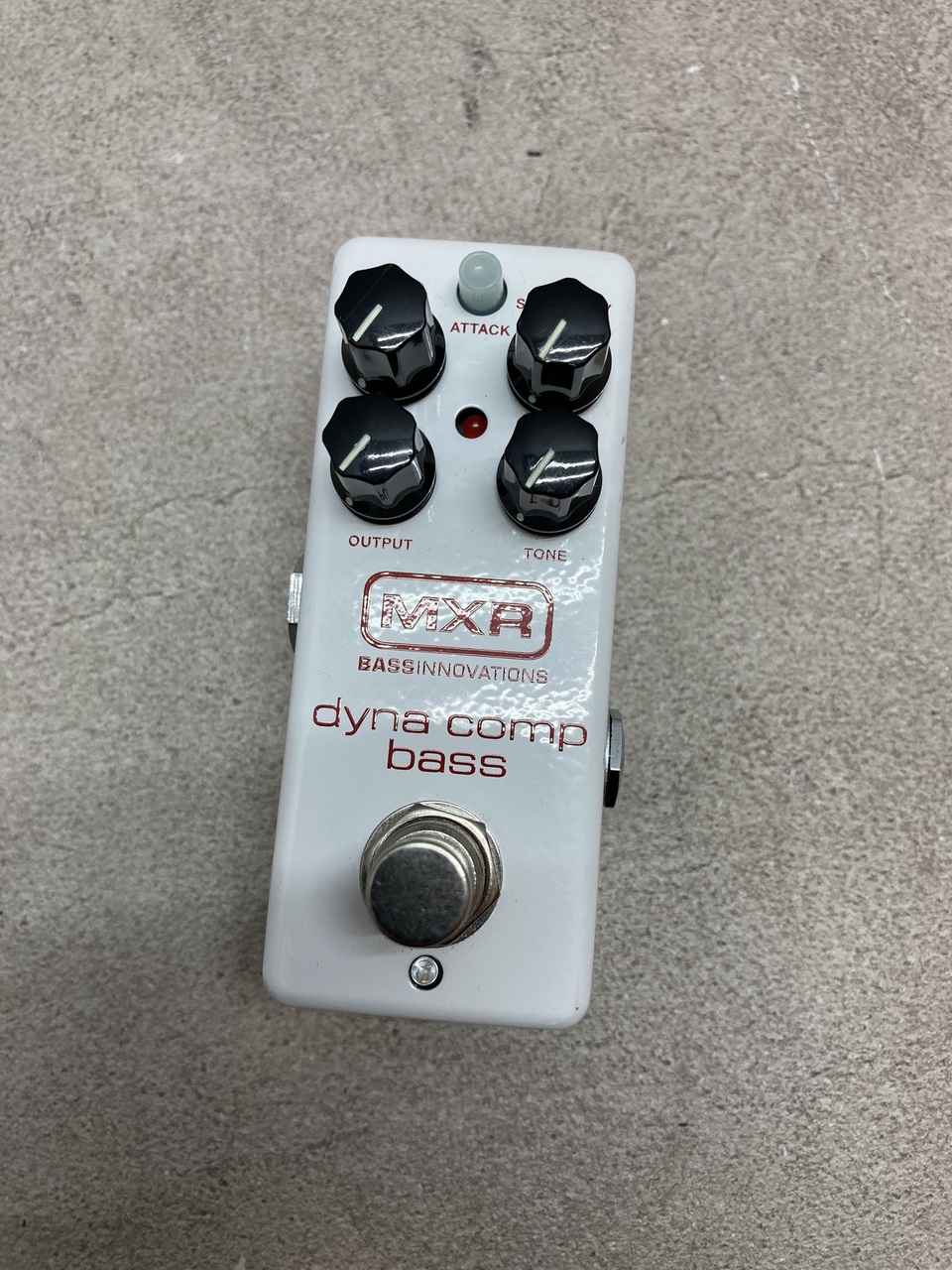 MXR M282 DynaComp Bass