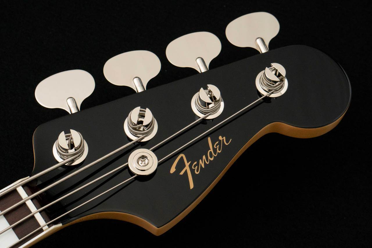 Fender Made in Japan Traditional II Late 60s Jazz Bass