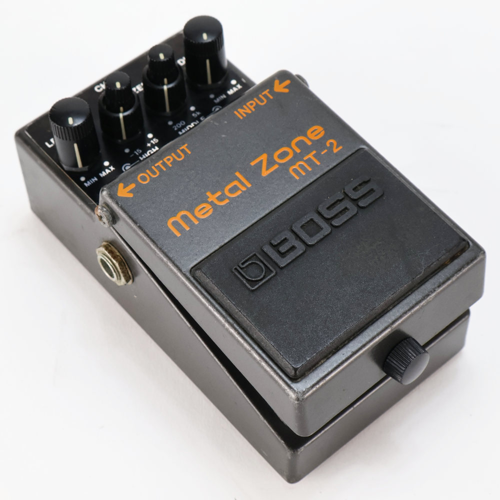 BOSS l Zone MT-2 ギターエフェクター（付属品無し） BOSS 【中古】メタルゾーン エフェクター BOSS MT-2 Metal Zone ボス