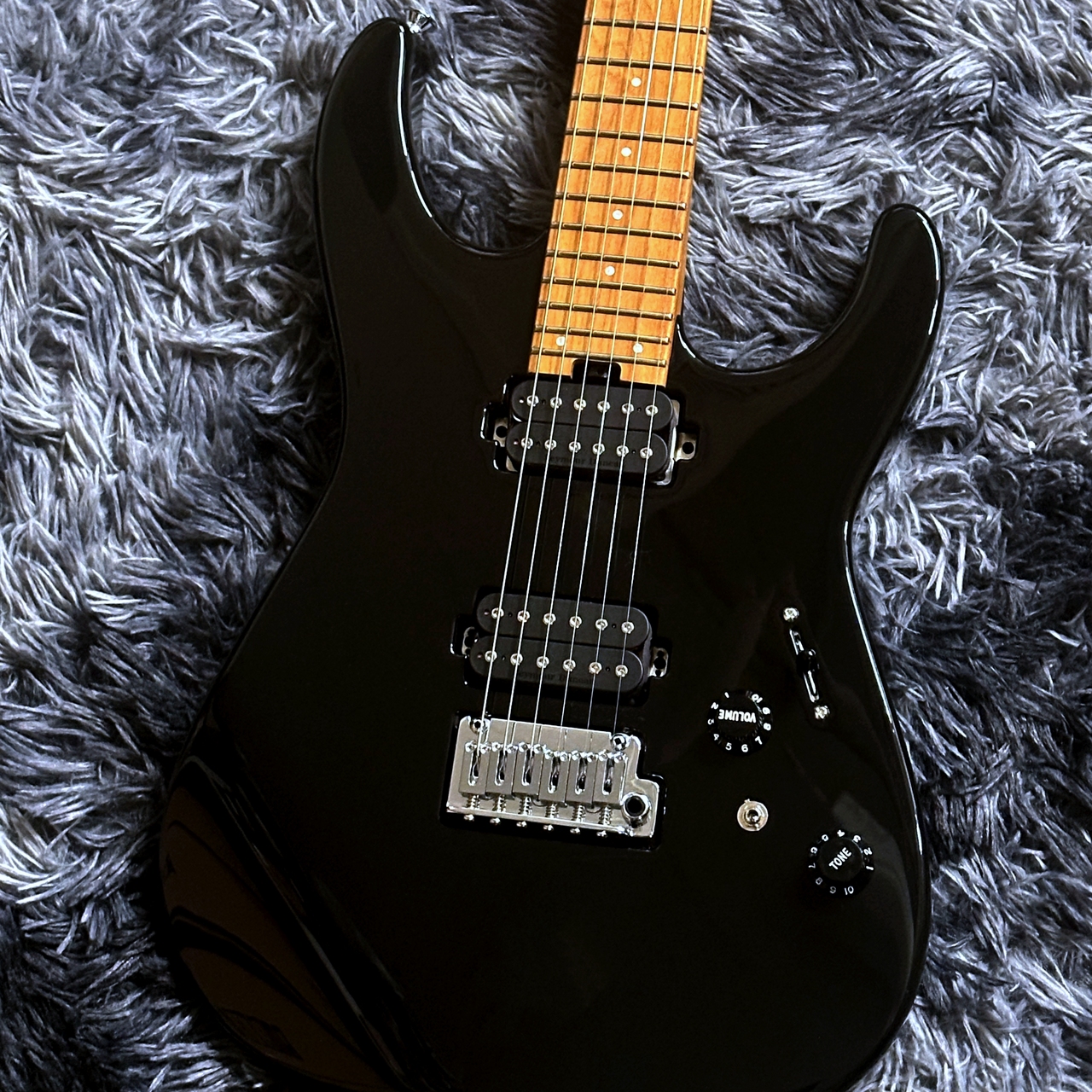 Charvel Pro-Mod DK24 HH 2PT CM Gloss Black【特価】【2025年製