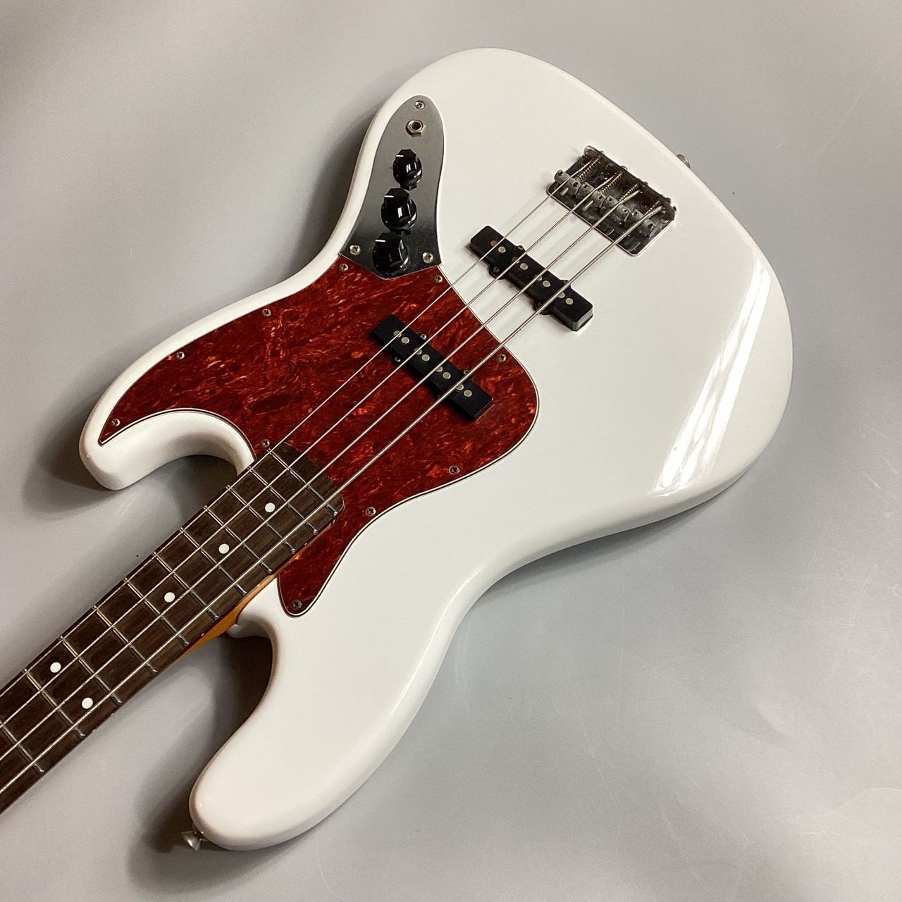 FERNANDES RJB-380/R ジャズベースタイプ 【現物画像】（中古