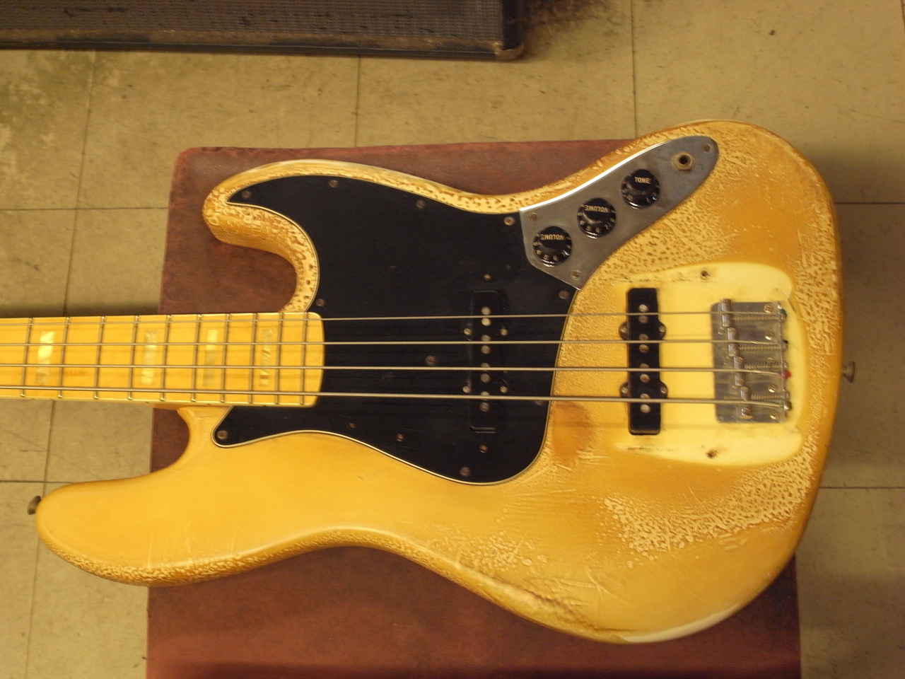 Fender JAZZ BASS (1979)（ビンテージ）【楽器検索デジマート】