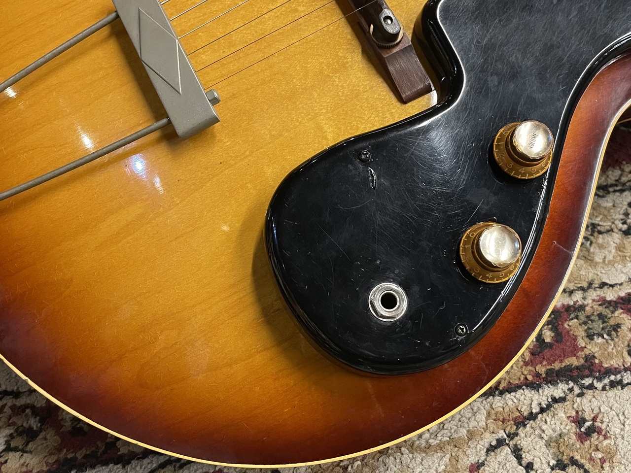 Gibson ES-120T (1964年製Vintage) Sunburst ≒2.44kg