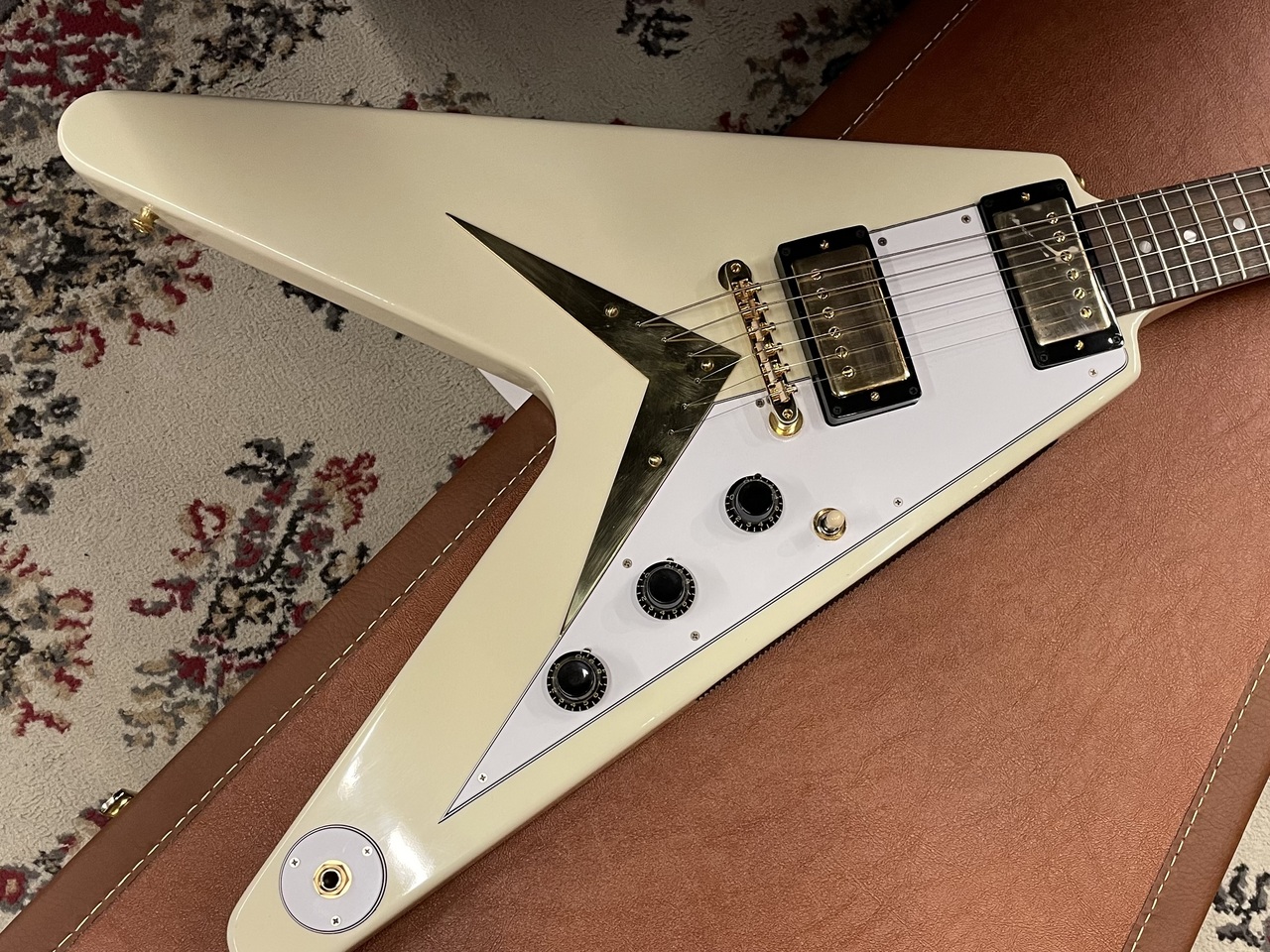 Gibson Custom Shop 【現地選定品】1958 Korina Flying V Reissue VOS White  P.G.(#84219) Classic White≒3.47kg（新品）【楽器検索デジマート】