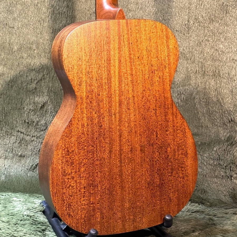 Martin 【実機動画あり】00-15M #3008424【オールマホガニーボディ