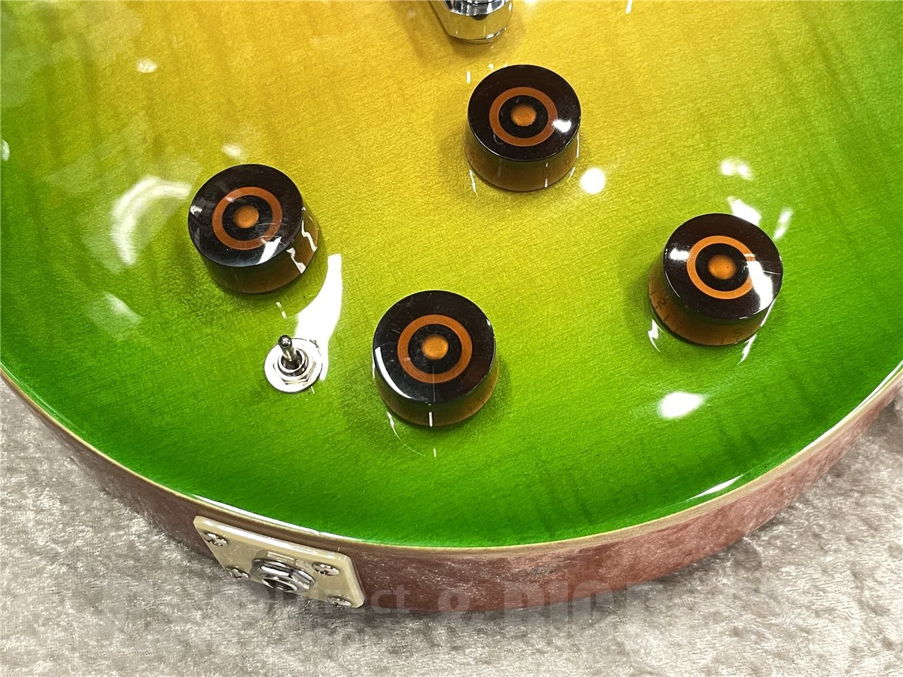 GrassRoots G-SR-IGUANA【Green Sunburst】（新品/送料無料）【楽器