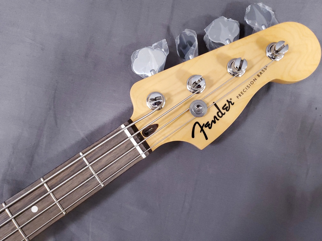 Fender Standard Precision Bass 3-Color Sunburst（新品）【楽器検索