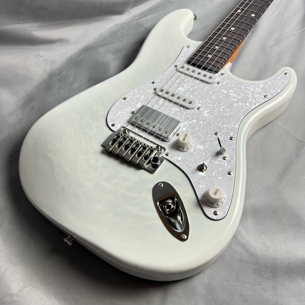 ギター History HST SSH-Perf QM SSH White Burst ギター History HST SSH-Perf QM SSH White Burst tp126-0648055_m.jpg