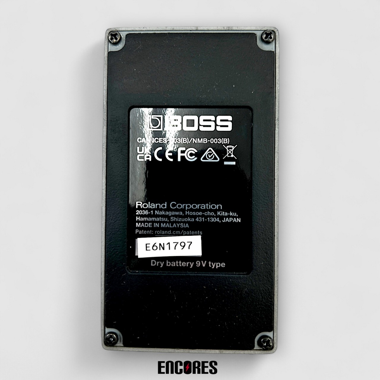 新品未使用　BOSS - DD-8 Digital Delay (ディレイ) Amazon.com: BOSS DD-8 Eleven Modes Full Stereo I/O Support